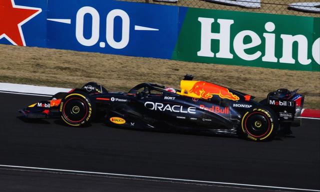 红牛车队鏖战阿斯顿马丁,佩雷兹带队取胜的简单介绍 红牛车队鏖战阿斯顿马丁,佩雷兹带队取胜的简单介绍