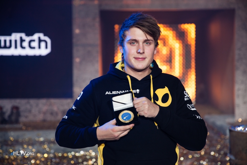 丹麦羽毛球队翻盘韩国羽毛球队，辛杜制霸全场的简单介绍