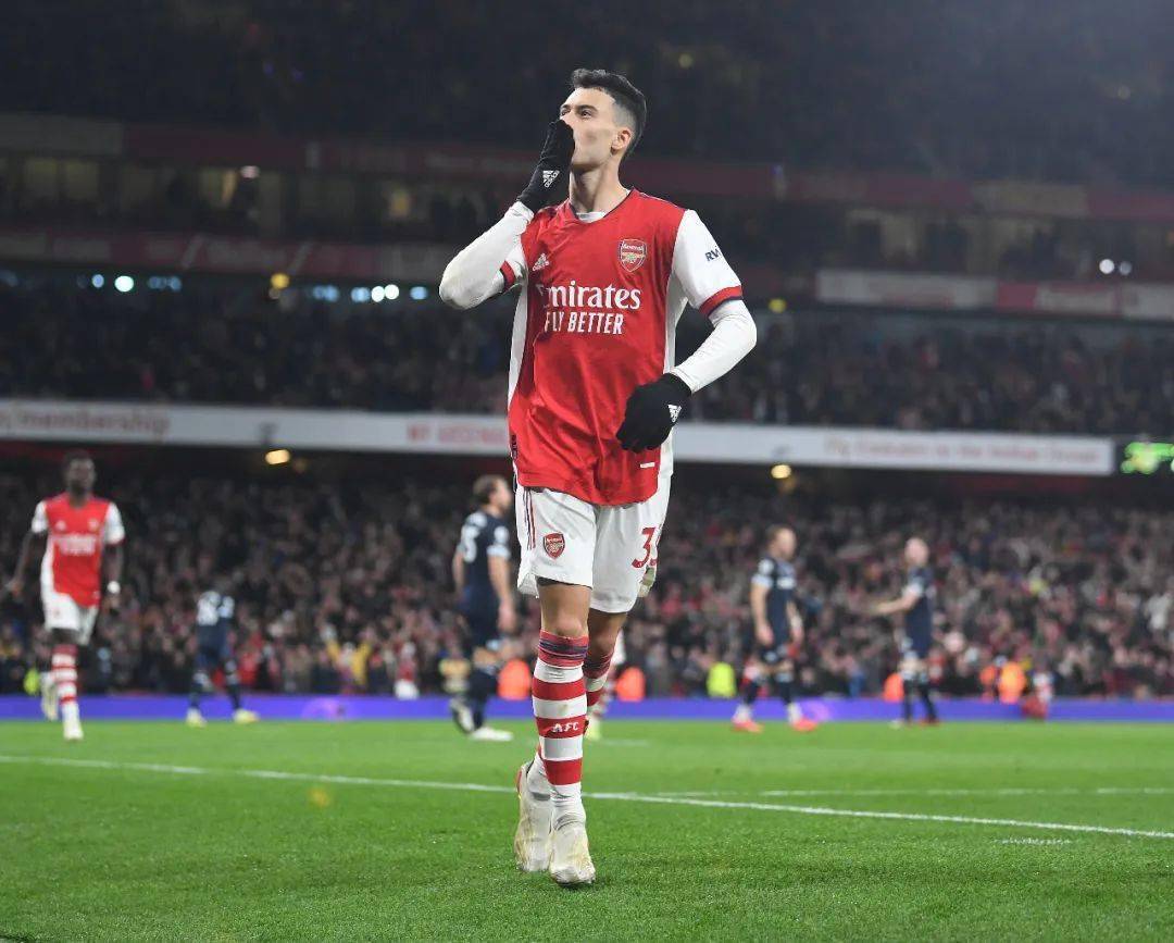 熊猫直播平台-马赛碾压葡萄牙，马丁内利惊艳四座的简单介绍