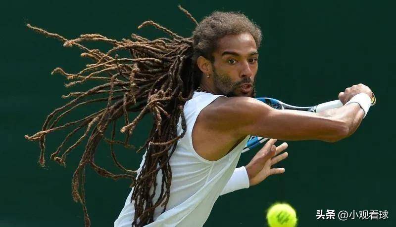 包含英国网球队爆冷法国网球队，克耶高斯打破历史纪录的词条